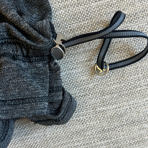 LULULEMON YOGA TOP | size 8 | new - Picture 3 of 6